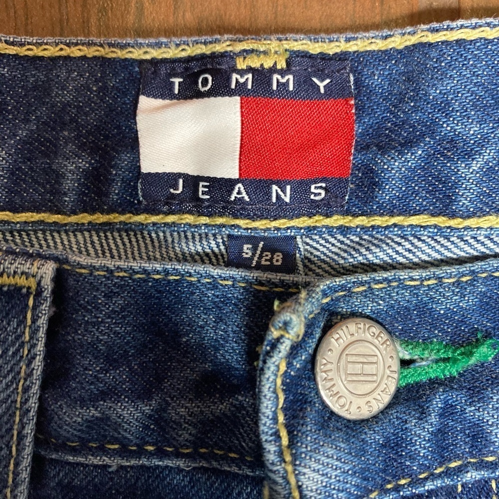 Tommy Hilfiger Bootcut Dark Wash Denim Jeans Vintage - Picture 3 of 6